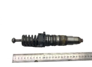 Injector pentru camion scania seria pgrt - model cu arc și elemente cilindrice, 22 cm 1 Injector pentru camion scania seria pgrt – model cu arc și elemente cilindrice, 22 cm