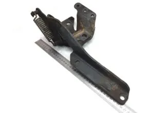 Balama inferioară deflector grilă stânga scania 1785546