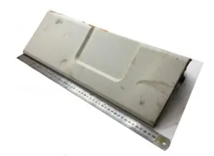 Spoiler lateral cabină dreapta jos volvo – piesă oem 3182381 / 20350128