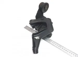 Balama inferioară deflector grilă stânga volvo 20545094, 20528503, 20425954