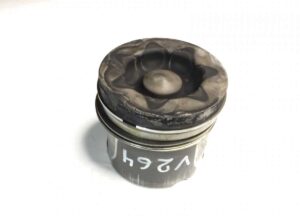 Piston volvo 20980449 utilizat 1 Piston volvo 20980449 utilizat