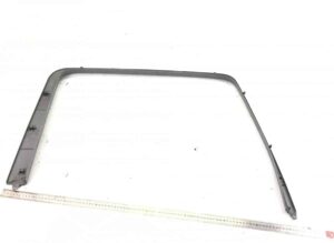 Capac șină de ghidare fereastră/ușă dreapta mercedes a9437270271