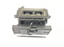 Set de radiatoare pentru încălzire/răcire cabină cu carcasă Mercedes 0018306460/A0018306460
