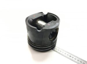 Piston mercedes a5410304837 / a5410303937 / a5410304437 / a5410303737 / a5410304117 / a5410304217 1 Piston mercedes a5410304837 / a5410303937 / a5410304437 / a5410303737 / a5410304117 / a5410304217