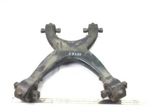 Braț de control x man 81432206327 / 8143220-6327 / 81432206271 / 8143220-6271 / 81432206282 / 8143220-6282 / 81432206332 / 8143220-6332 / 81432206314 / 8143220-6314 / 81432209327