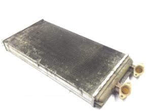 Radiator încălzire cabină volvo 1697358 14 1 Radiator încălzire cabină volvo 1697358 14