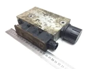 Supapă elc volvo – coduri: 9957009, 5010207861, 21070011, 481831