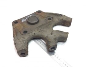 Suport tija de cuplu axa motor dreapta volvo 20453119 / 20453121 1 Suport tija de cuplu axa motor dreapta volvo 20453119 / 20453121