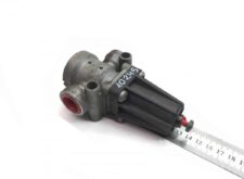 Regulator de presiune aer MAN 81521016287 / 81521016282