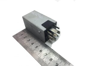 Releu man 22210-0000-1 24v 20a 8 pini 1 Releu man 22210-0000-1 24v 20a 8 pini