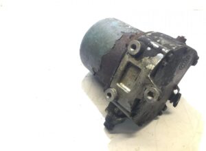 Uscător de aer volvo 6795651 / 6792562 - stare uzată 1 Uscător de aer volvo 6795651 / 6792562 – stare uzată
