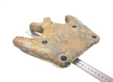 Placă de fixare suport tija de cuplu axa motor dreapta Volvo - Coduri: 20453119, 20453121