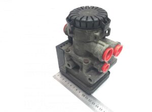 Supapă ebs axa față dreapta pentru volvo 20828237, 20570906, 21122034, 20428938