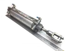 Cilindru Pneumatic de Deschidere Ușă pentru Volvo V0119203