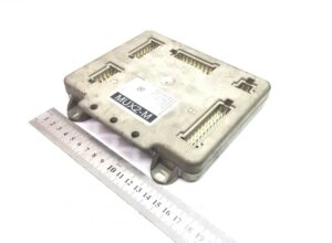 Unitate de control mux2-m man 8825935-6599/88259356599/8125935-6860/81259356860/81259356666/8125935-6666-112 1 Unitate de control mux2-m man 8825935-6599/88259356599/8125935-6860/81259356860/81259356666/8125935-6666-112