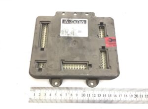 Unitate de control mux2-m man 8825935-6599 / 88259356660 / 8125935-6860 1 Unitate de control mux2-m man 8825935-6599 / 88259356660 / 8125935-6860