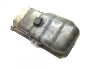 Rezervor de expansiune pentru volvo – coduri 1674918, 20517005, 3979764, 23262062, 23262060