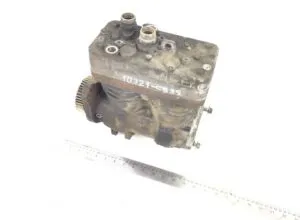 Compresor de aer volvo 10321-0533