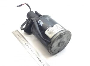 Pompa de circulație lichid de răcire korting pentru volvo 70318680 20757756