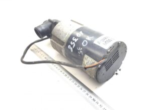 Pompa de circulație lichid de răcire volvo 592063-15 auwärter 6100 g