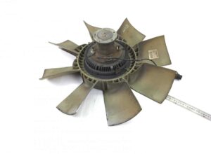 Ansamblu ventilator de răcire volvo, coduri 70320661 și 20734664 1 Ansamblu ventilator de răcire volvo, coduri 70320661 și 20734664