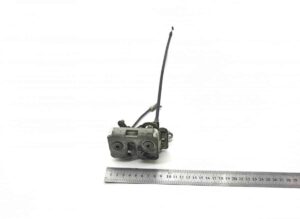 Încuietoare ușă dreapta volvo 1610922 1610923 6790710-12