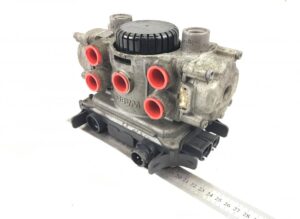 Supapă ebs axă motrică wabco pentru man, cod 81521066059 1 Supapă ebs axă motrică wabco pentru man, cod 81521066059