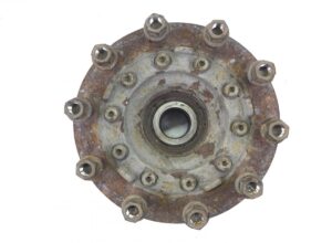 Butuc roată ax secundar stânga cu frână pe disc pentru scania 1 Butuc roată ax secundar stânga cu frână pe disc pentru scania
