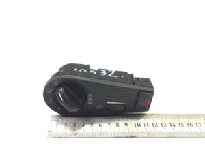 Comutator faruri volvo 20953569 / 20466302 / 20942844 1 Comutator faruri volvo 20953569 / 20466302 / 20942844