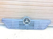 Grilă inferioară Mercedes A9408880123 / A9408880023