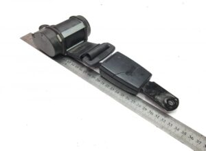 Set centuri de siguranță volvo - model universal cu cataramă metalică 1 Set centuri de siguranță volvo – model universal cu cataramă metalică