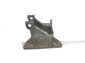 Suport arc lamelar axă față dreapta volvo 1615609 1 Suport arc lamelar axă față dreapta volvo 1615609