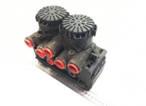 Supapă ebs axă motoare volvo – coduri: 20428939, 20570908, 20828239, 21122036, 7421122036