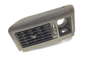 Aerisire pe bord pentru volvo, cod 8191050-12 1 Aerisire pe bord pentru volvo, cod 8191050-12