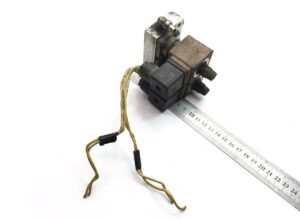 Valvă solenoid volvo 3098453 481865c2f-16 1 Valvă solenoid volvo 3098453 481865c2f-16
