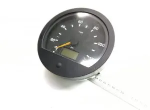 Vitezometru man cu afișaj digital km/h