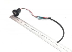 Adaptor usb de încărcare cu cablu și conector pentru panou de control 1 Adaptor usb de încărcare cu cablu și conector pentru panou de control