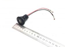 Adaptor auto cu port USB și cabluri de alimentare