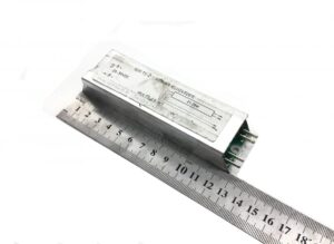 Bec electronic pentru iluminat interior volvo slh240281e, 21-28w, 20-30vdc 1 Bec electronic pentru iluminat interior volvo slh240281e, 21-28w, 20-30vdc