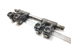 Set tacheți cu role pentru scania 1775045, 2488137, 1775044 1 Set tacheți cu role pentru scania 1775045, 2488137, 1775044