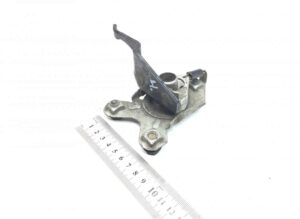 Blocare grilă dreapta volvo 8144652-13 (cu riglă de măsurare) 1 Blocare grilă dreapta volvo 8144652-13 (cu riglă de măsurare)