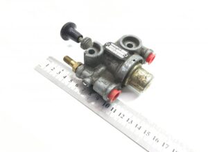 Supapă de eliberare a frânei de parcare pentru scania, coduri: 1373080, 1503897, 1517987 1 Supapă de eliberare a frânei de parcare pentru scania, coduri: 1373080, 1503897, 1517987