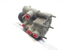 Supapă Frână Remorcă MAN cu Rulmenți și Conectori Roșii, Cod 8152301-6189