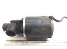 Pompa de circulație lichid de răcire Volvo 70318680 / 20757756