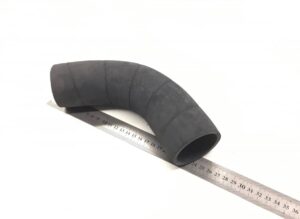 Furtun de răcire pentru scania, 90 de grade, negru, lungime aproximativ 23 cm