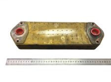 Răcitor de Ulei Motor Scania 1448933 / 1543688 / 1900032 / 1400861 / 2793574 / 1333183