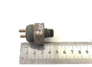 Senzor presiune scania 1361131, 45 mm 1 Senzor presiune scania 1361131, 45 mm