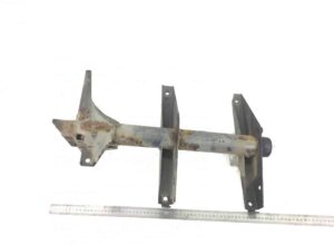 Suport pentru apărător de noroi axă față/spate dreapta daf 1405257/12 1 Suport pentru apărător de noroi axă față/spate dreapta daf 1405257/12