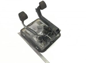 Set pedale ambreiaj și frână cu panou pentru mercedes a9702940001, a9702900116, a9702900316, a9702900616, a9402900116, a9702900118, a0012959106 1 Set pedale ambreiaj și frână cu panou pentru mercedes a9702940001, a9702900116, a9702900316, a9702900616, a9402900116, a9702900118, a0012959106
