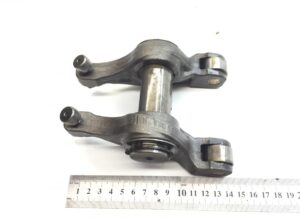 Set de culbutori cu tijă man 51042006074 – 51042016195 – 51042016196 – 51042035065 – 51042016158 – 51042016159 – 51042055013